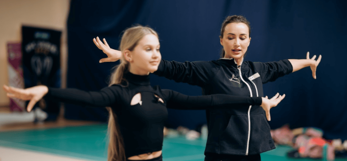 Rhythmic gymnast Anna Rizatdinova fulfilled the dream of a girl whose ...
